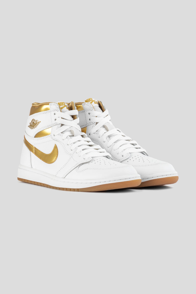 Women s Air Jordan 1 Retro High OG White Gold FD2596 107 Foosh