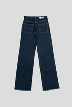 Load image into Gallery viewer, Two Lips Jeans