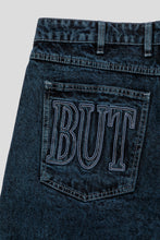Load image into Gallery viewer, Applique Denim Jeans