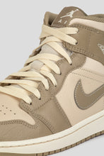 Load image into Gallery viewer, Air Jordan 1 Mid &#39;Legend Light Brown&#39;