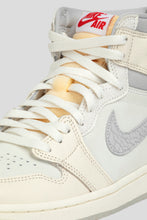 Load image into Gallery viewer, Air Jordan 1 Retro High OG &#39;Sail &amp; Pale Ivory&#39;