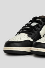 Load image into Gallery viewer, Air Jordan 1 Retro Low OG GS &#39;Mocha&#39;