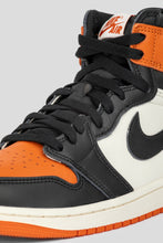 Load image into Gallery viewer, Air Jordan 1 Retro High OG GS 'Shattered Backboard'
