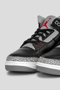 Air Jordan 3 Retro 'Black Cement'