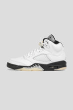 Load image into Gallery viewer, Air Jordan 5 Retro &#39;White &amp; Black&#39;