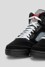 Load image into Gallery viewer, Air Jordan 5 Retro OG &#39;Black Metallic Reimagined&#39;