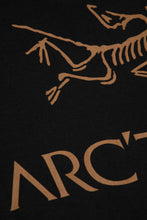 Load image into Gallery viewer, Kragg SL Cotton Bird Word Tee '24K Black'