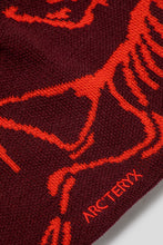 Load image into Gallery viewer, Bird Head Toque ‘Mars / Dynasty’