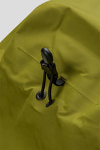 Load image into Gallery viewer, Beta SL Jacket ‘Olive Moss / Euphoria’