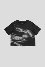 Load image into Gallery viewer, Women's Sunna Speed Bird Crop Shirt 'Black'