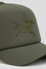 Load image into Gallery viewer, Bird Trucker Curved Hat &#39;Forage / Tatsu&#39;