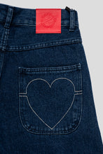 Load image into Gallery viewer, The Love-Butt Jeans