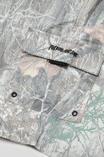 Load image into Gallery viewer, Hydrochromic Cargo Water Short 'Realtree'