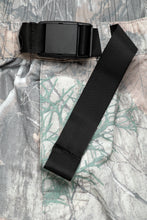 Load image into Gallery viewer, Hydrochromic Cargo Water Short 'Realtree'