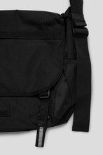 Load image into Gallery viewer, Messenger Bag 'Black'