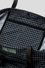 Cargar imagen en el visor de la galería, Gramicci Utility Tote Bag 'Navy Check'