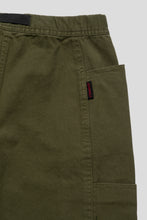 Load image into Gallery viewer, Women's Voyager Pant 'Army Pigment'