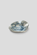 Load image into Gallery viewer, Bubble Marble Wavy Tray