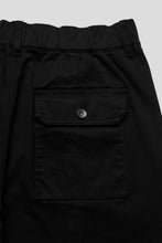 Load image into Gallery viewer, Held in Form Irimi Pleated Big Shorts 'Shadow'