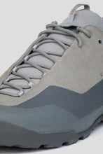 Load image into Gallery viewer, Konseal GTX Shoe &#39;Void / Cloud&#39;