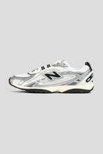Load image into Gallery viewer, U204LSWD 'Silver Metallic / Black'