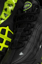 Load image into Gallery viewer, Air Max 95 PRM &#39;Houseflies&#39;
