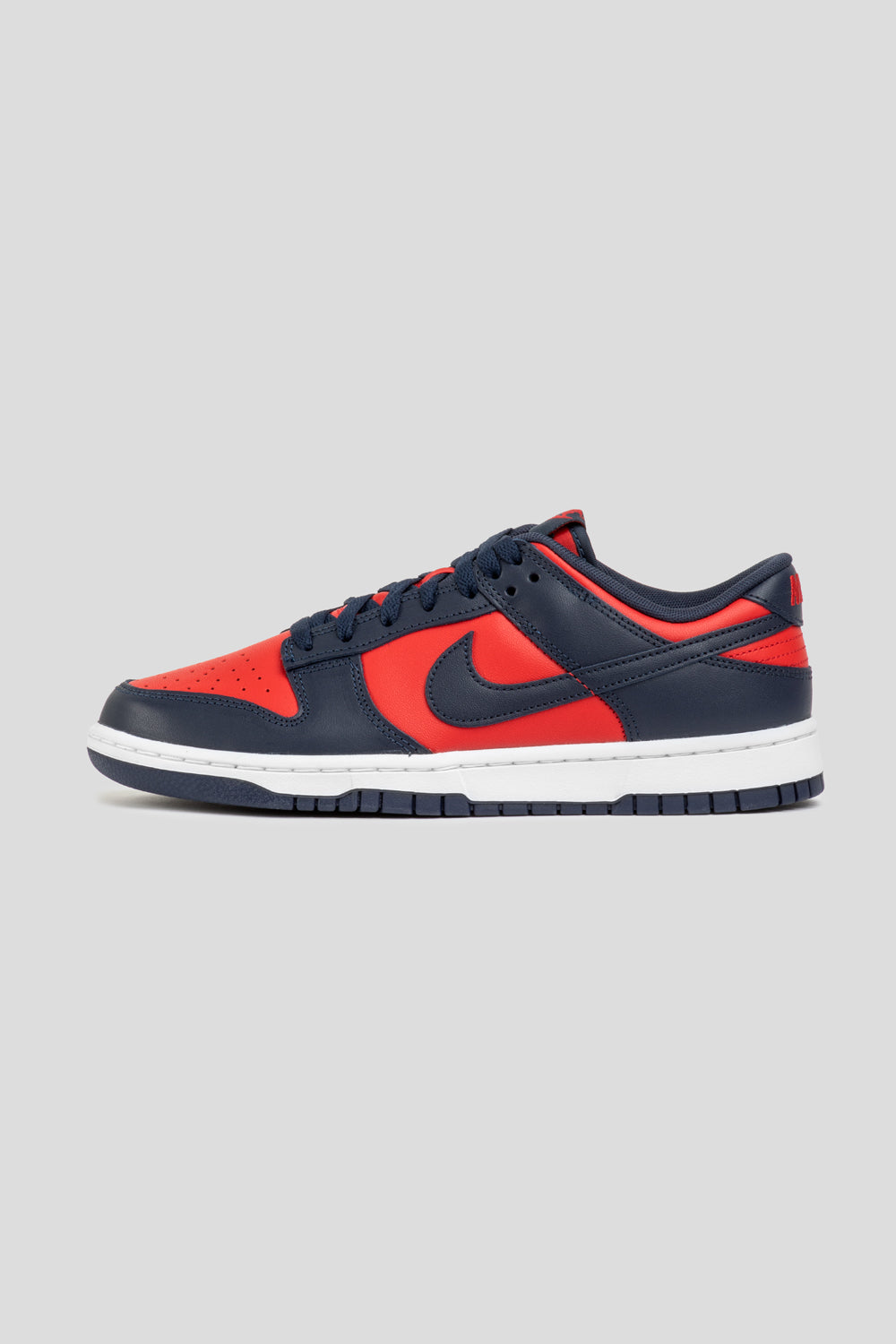 Dunk Low Retro ‘University Red / Obsidian’