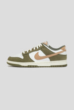 Load image into Gallery viewer, Dunk Low Retro PRM &#39;Medium Olive / Hemp&#39;