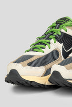 Load image into Gallery viewer, Zoom Vomero 5 &#39;Pale Ivory / Chlorophyll&#39;