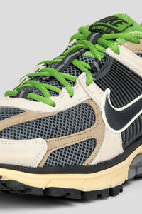 Nike Zoom Vomero 5 'Pale Ivory / Chlorophyll' - HF1553-102 – Foosh