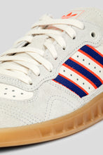 Load image into Gallery viewer, Handball Top RM 'Crystal White'