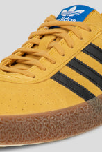 Load image into Gallery viewer, Montreal RM 'Crew Yellow / Core Black'