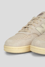 Load image into Gallery viewer, T500 'Bisque / Linen'