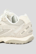 Load image into Gallery viewer, Women's 204L 'Sea Salt'