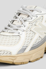 Load image into Gallery viewer, Women's 740 'Linen'