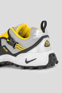 Nike ACG Phassad 'Black / Yellow Zest / Metallic Silver' - HM7133