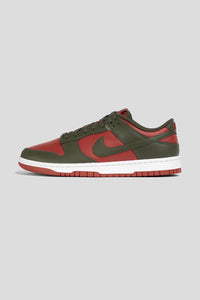 Dunk Low ‘Mystic Red’