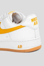 Load image into Gallery viewer, Air Force 1 Low Retro QS &#39;University Gold&#39;