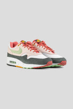 Load image into Gallery viewer, Air Max 1 &#39;Light Soft Pink&#39;