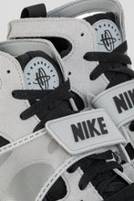 Load image into Gallery viewer, Air Trainer Huarache &#39;Wolf Grey &amp; Black&#39;