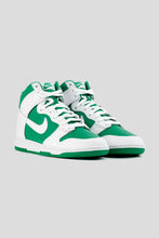 Load image into Gallery viewer, Dunk High Retro &#39;Stadium Green&#39;