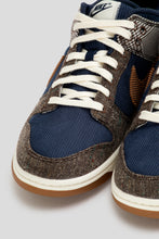Load image into Gallery viewer, Dunk Low PRM &#39;Tweed Corduroy&#39;
