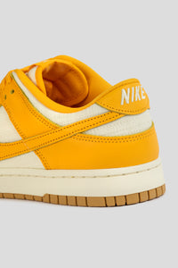 Dunk Low Retro PRM 'University Gold'