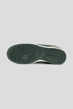 Load image into Gallery viewer, Dunk Low Retro PRM &#39;Vintage Green &amp; Dark Stucco