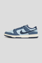 Load image into Gallery viewer, Dunk Low Retro SE &#39;Light Armory Blue&#39;