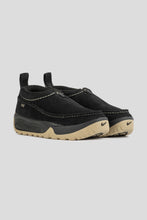 Load image into Gallery viewer, Women&#39;s ACG Izy &#39;Black &amp; Limestone&#39;