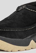 Load image into Gallery viewer, Women&#39;s ACG Izy &#39;Black &amp; Limestone&#39;