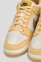 Load image into Gallery viewer, Dunk Low LX &#39;Gold Suede&#39;