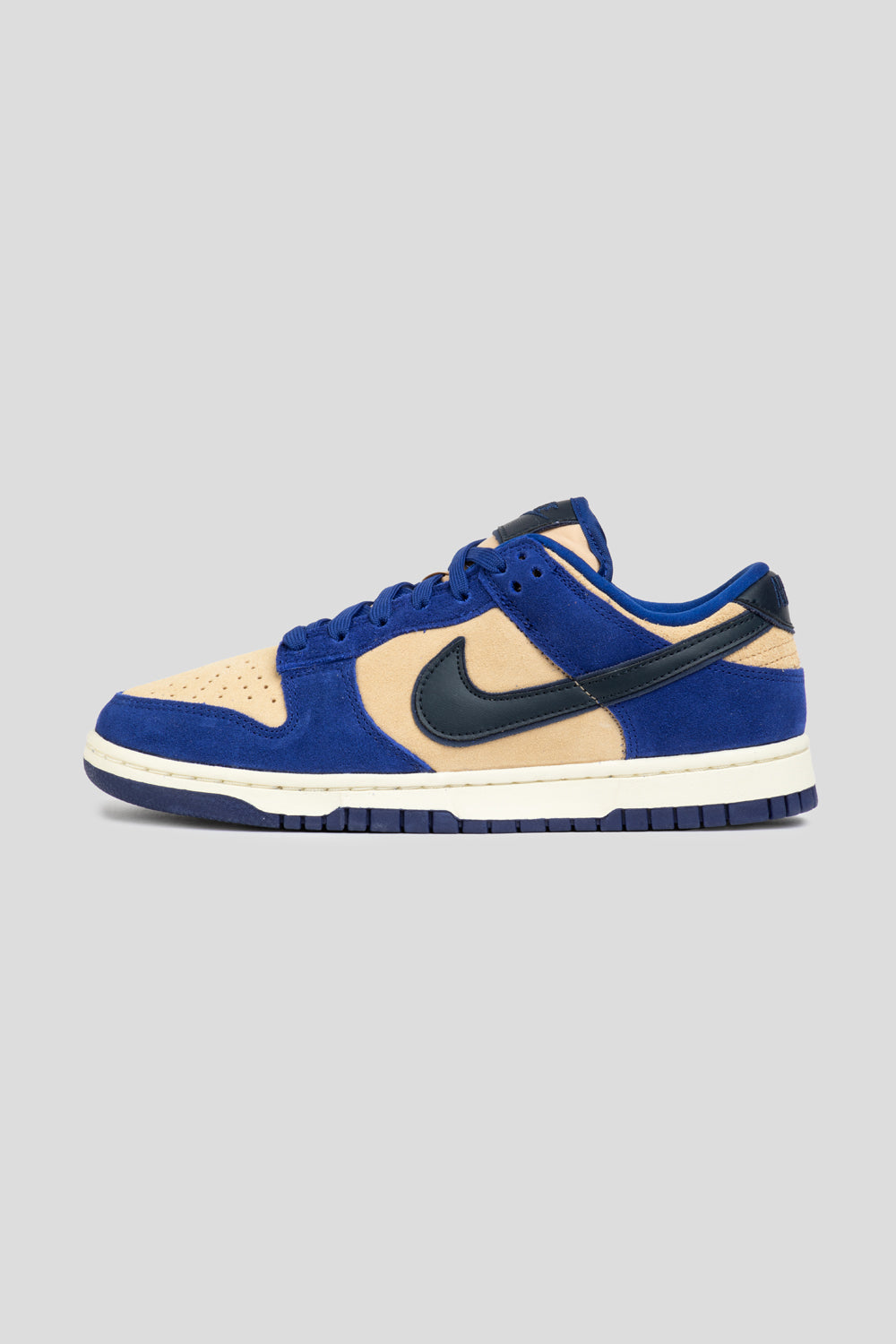 Dunk Low LX 'Blue Suede'