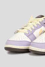 Load image into Gallery viewer, Women&#39;s Dunk Low PRM &#39;Lilac Bloom&#39;